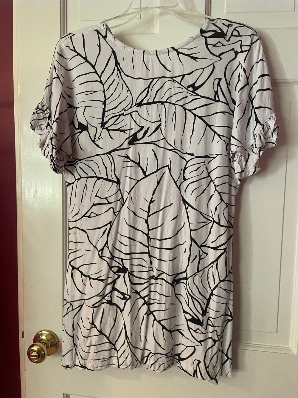 Black & White Leaf-Print Mini Dress